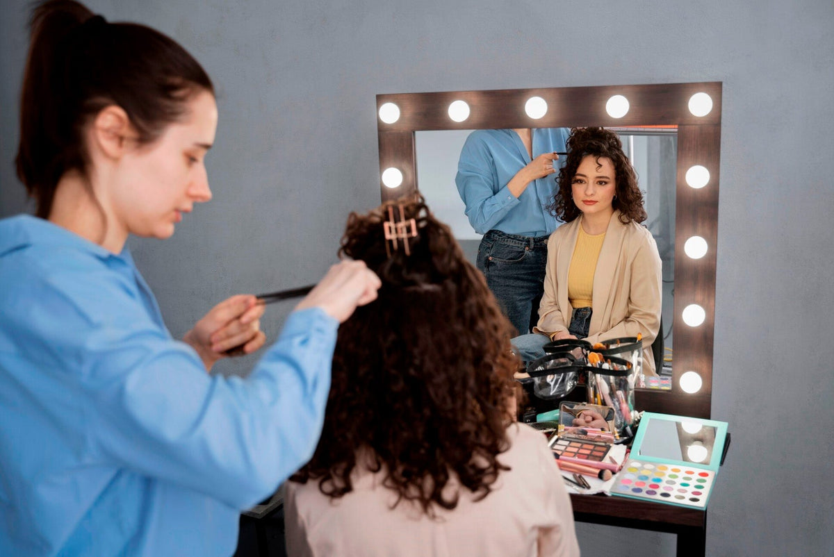 Facial Architecture and Visagism: Personalized Color and Cut Placement